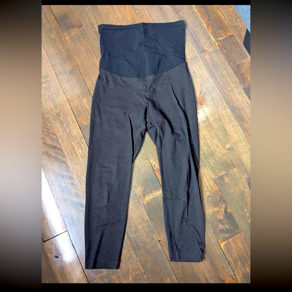 Cropped Maternity Leggings